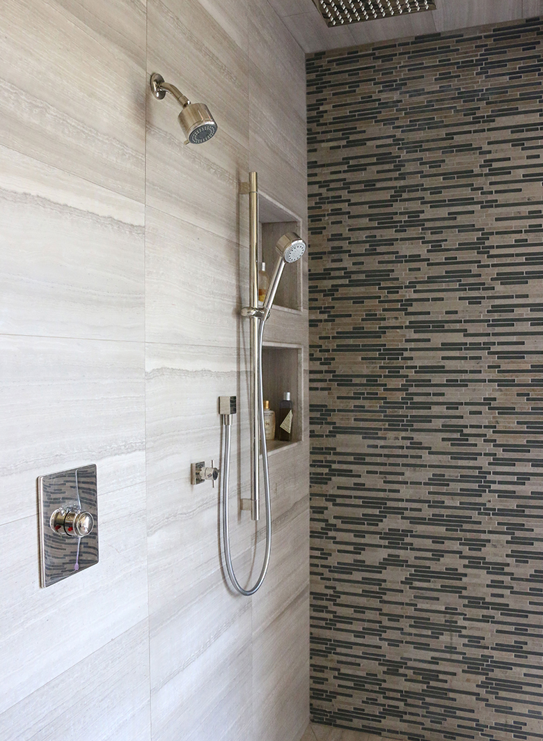 DiLusso_Shower_780x1064