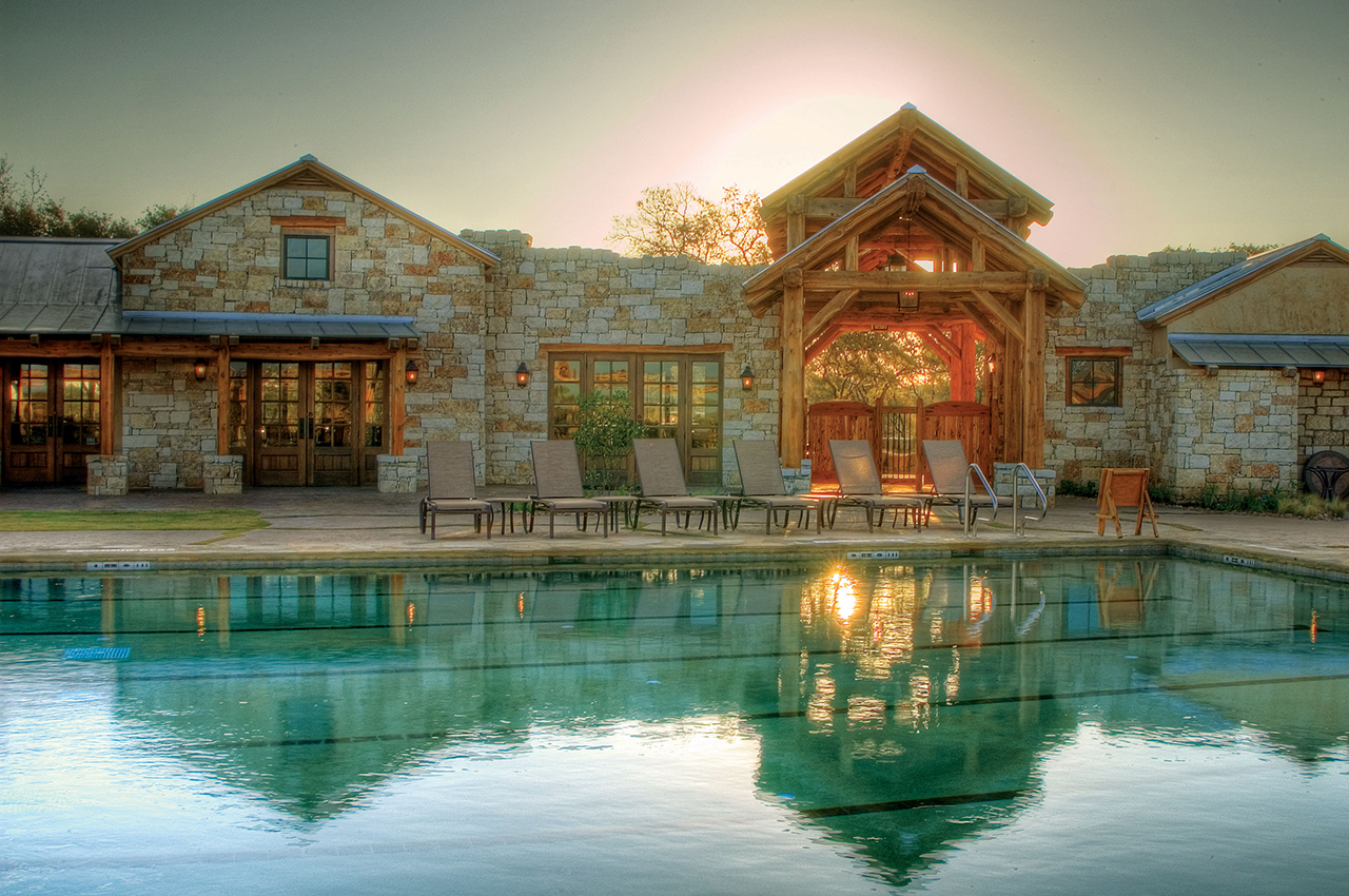 Pool_Entry_1280x850