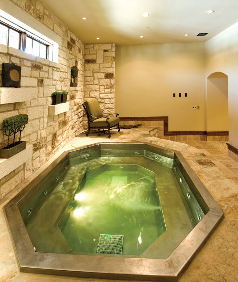 Spa_Pool_780x1064