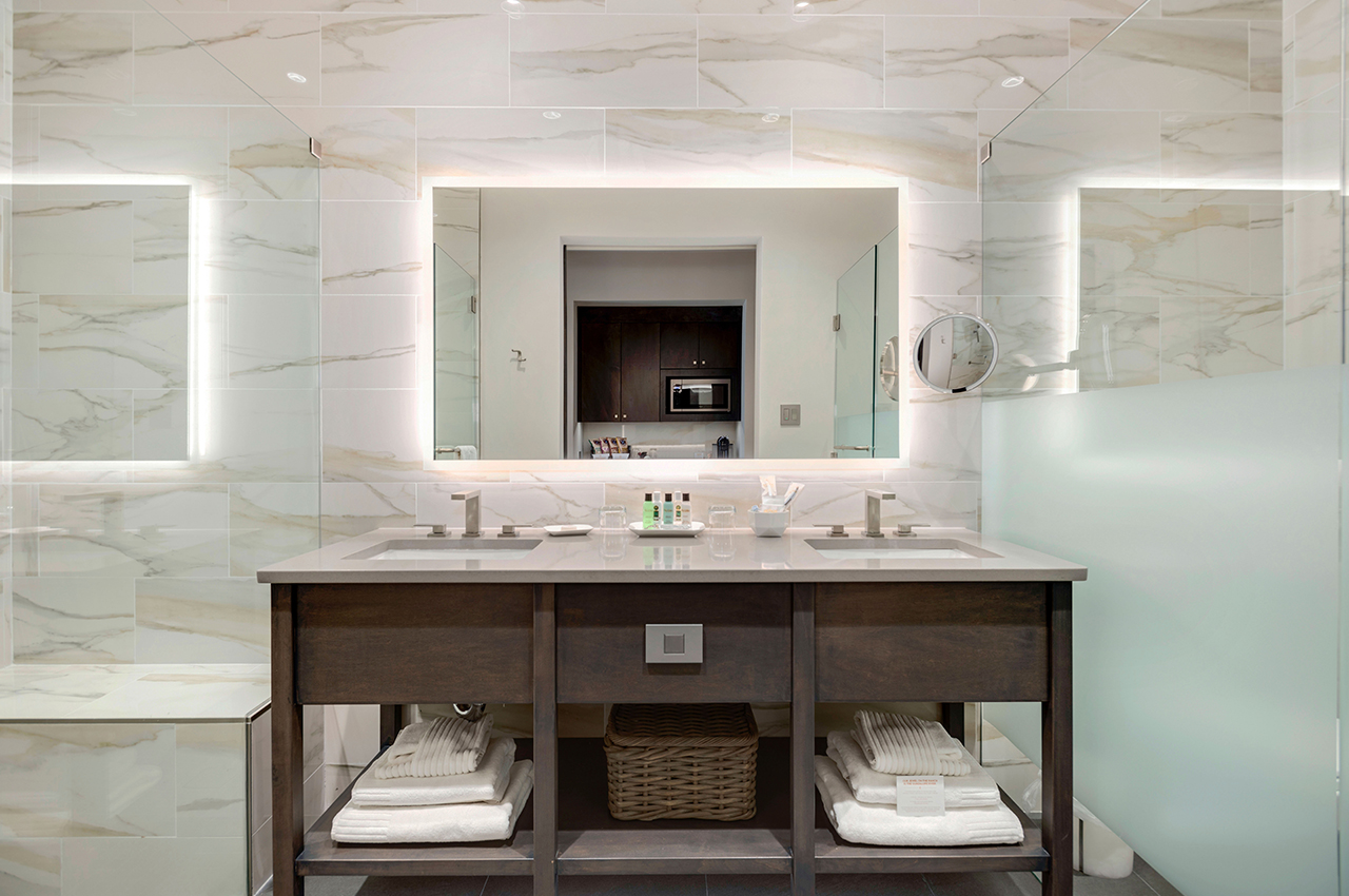 Elmax_Bathroom_1280x850